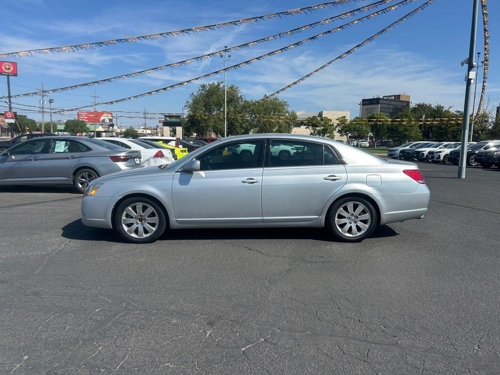 Toyota Avalon 4dr Sdn Touring (Natl) 2005