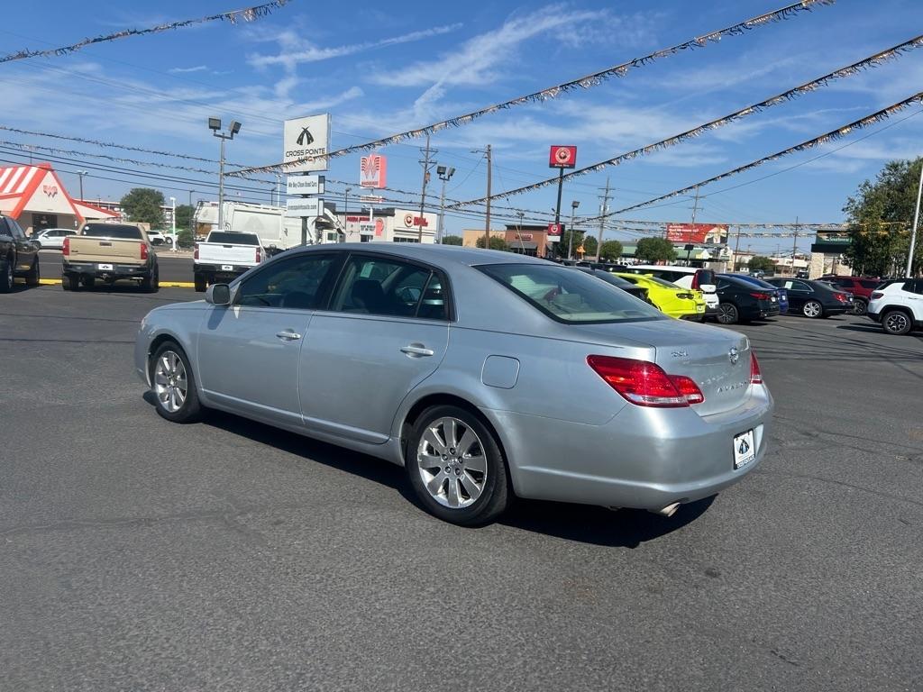 Toyota Avalon 4dr Sdn Touring (Natl) 2005