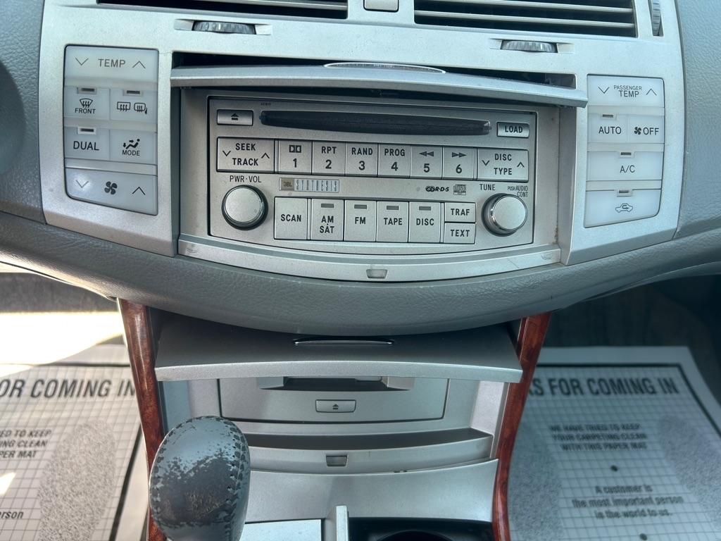 Toyota Avalon 4dr Sdn Touring (Natl) 2005