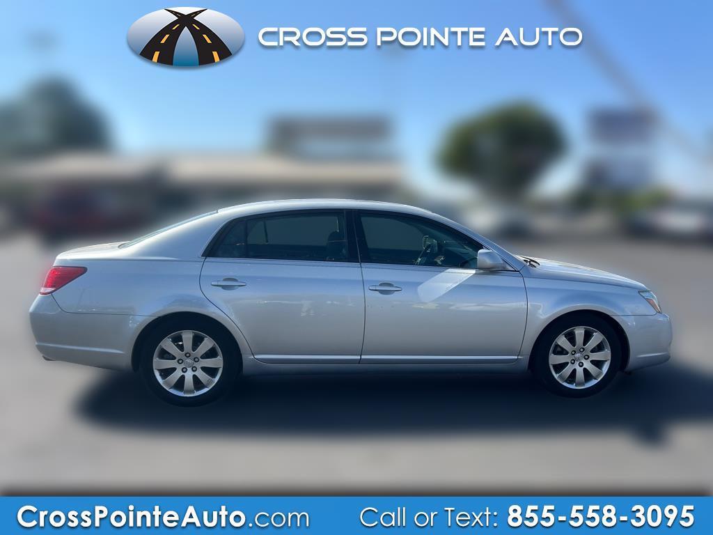 2005 Toyota Avalon 4dr Sdn XL (Natl)