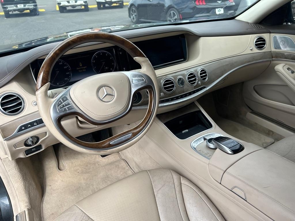 Mercedes-Benz S-Class 4dr Sdn S 550 4MATIC 2015