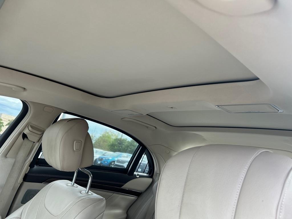 Mercedes-Benz S-Class 4dr Sdn S 550 4MATIC 2015