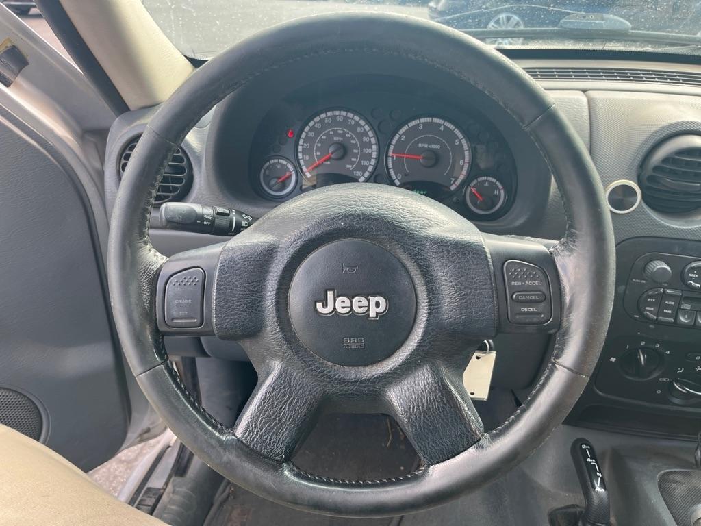 Jeep Liberty 4dr Sport 4WD 2006