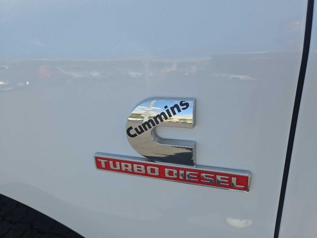 RAM 2500 Laramie 4x4 Crew Cab 6'4" Box 2023