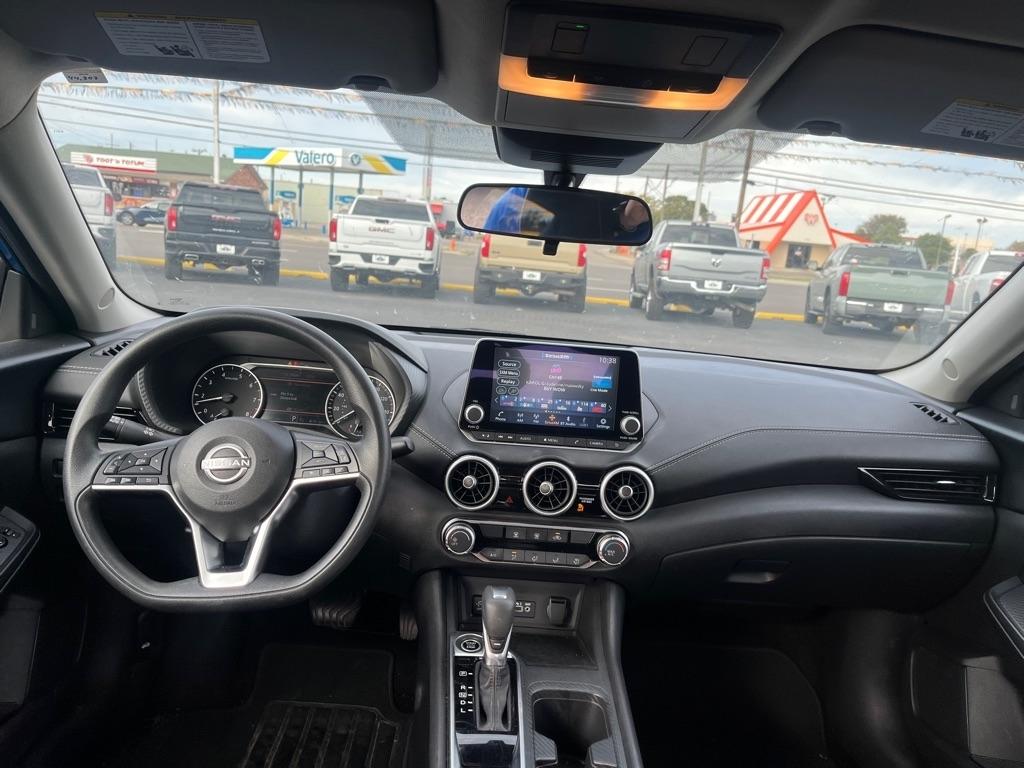 Nissan Sentra SV CVT 2025