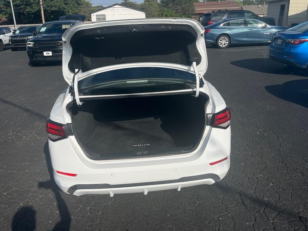 Nissan Sentra SV CVT 2025