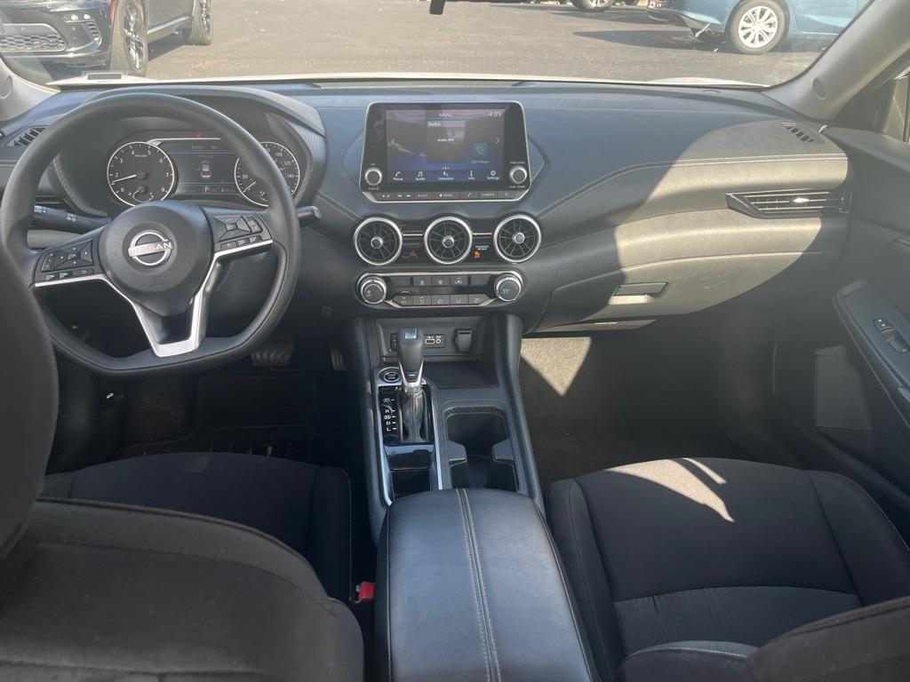 Nissan Sentra SV CVT 2025