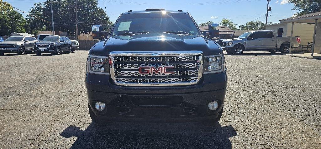 GMC Sierra 2500HD 2WD Reg Cab 133.7" Work Truck 2011