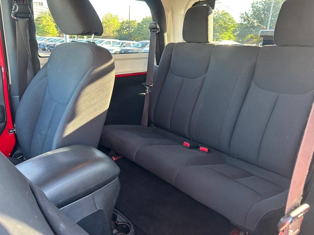 Jeep Wrangler 4WD 2dr Willys Wheeler 2016