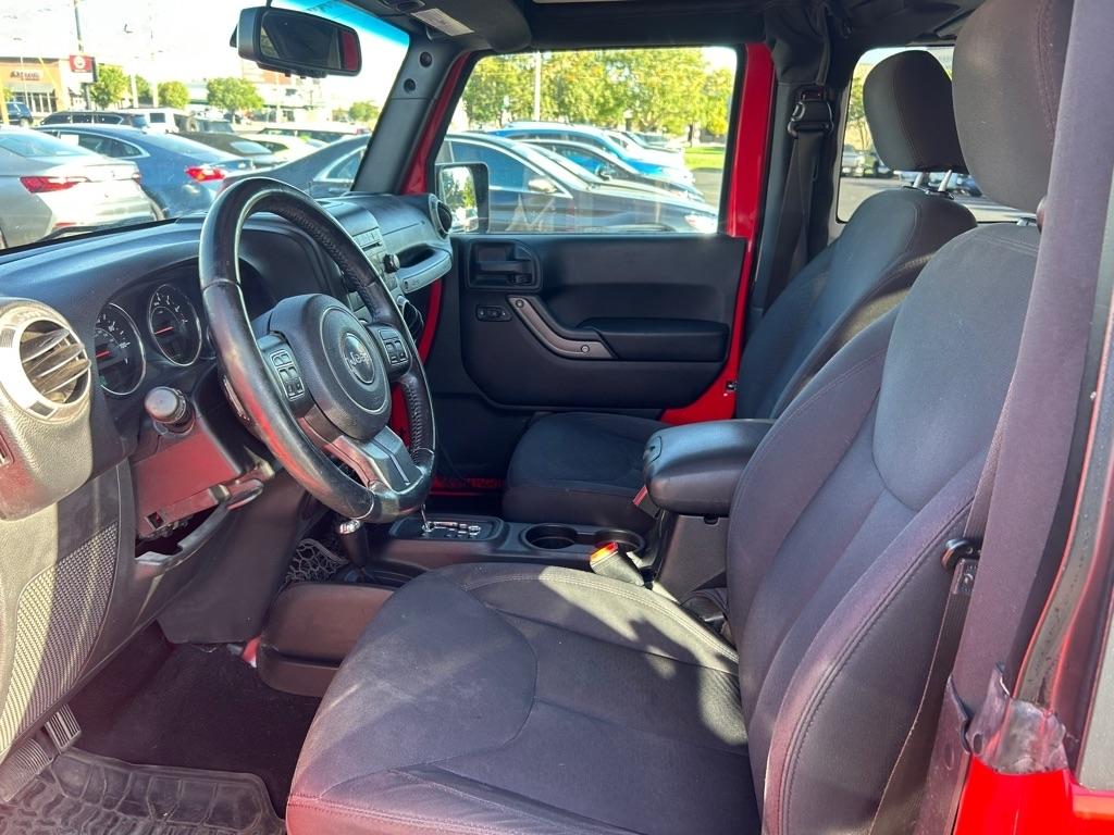 Jeep Wrangler 4WD 2dr Willys Wheeler 2016
