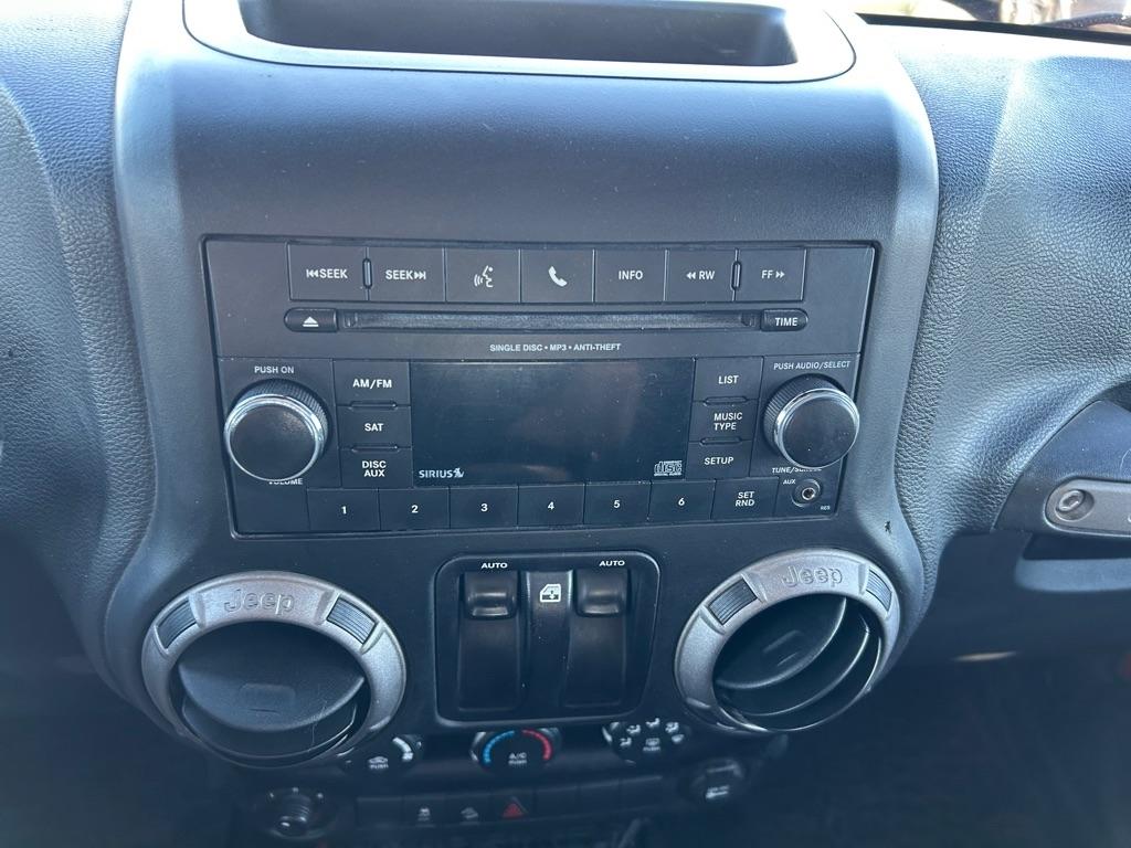 Jeep Wrangler 4WD 2dr Willys Wheeler 2016