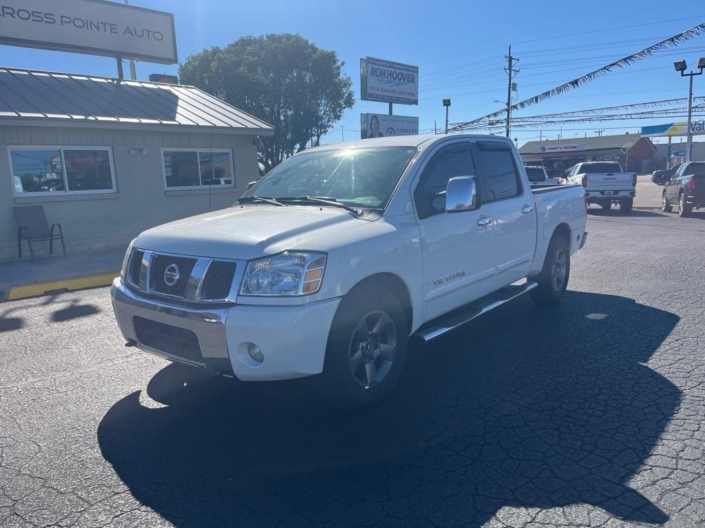 Nissan Titan SE Crew Cab 2WD 2005