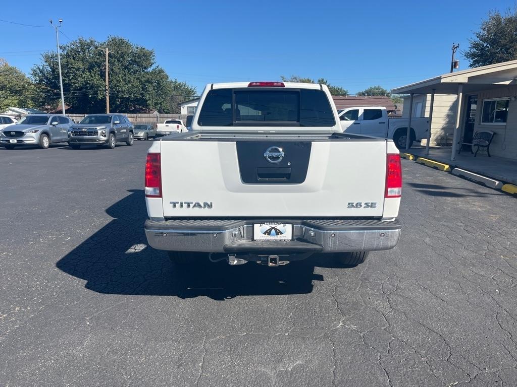 Nissan Titan SE Crew Cab 2WD 2005