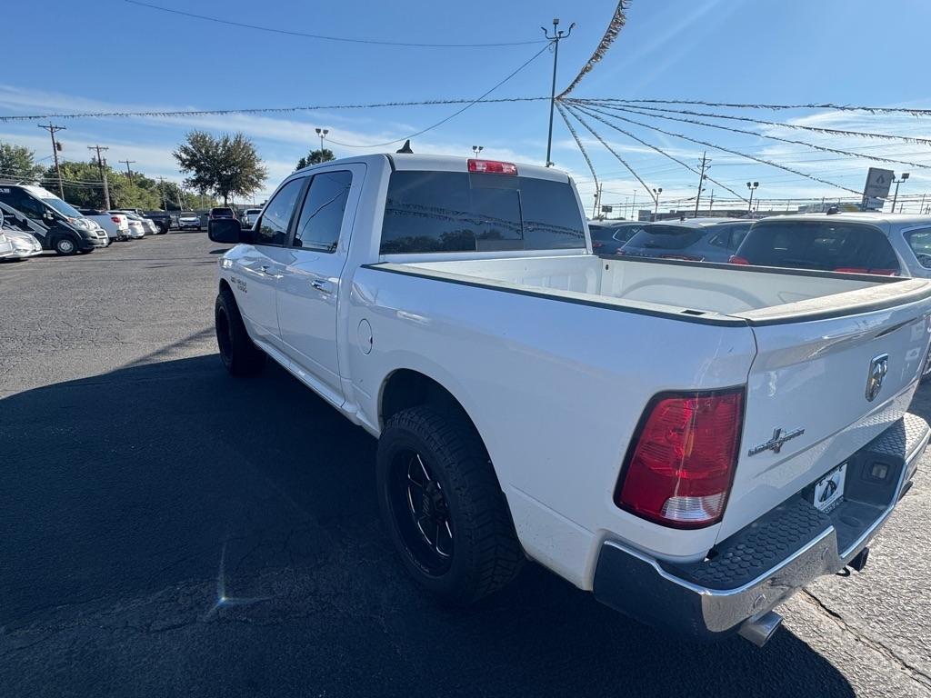 RAM 1500 Lone Star 4x2 Crew Cab 5'7" Box 2017