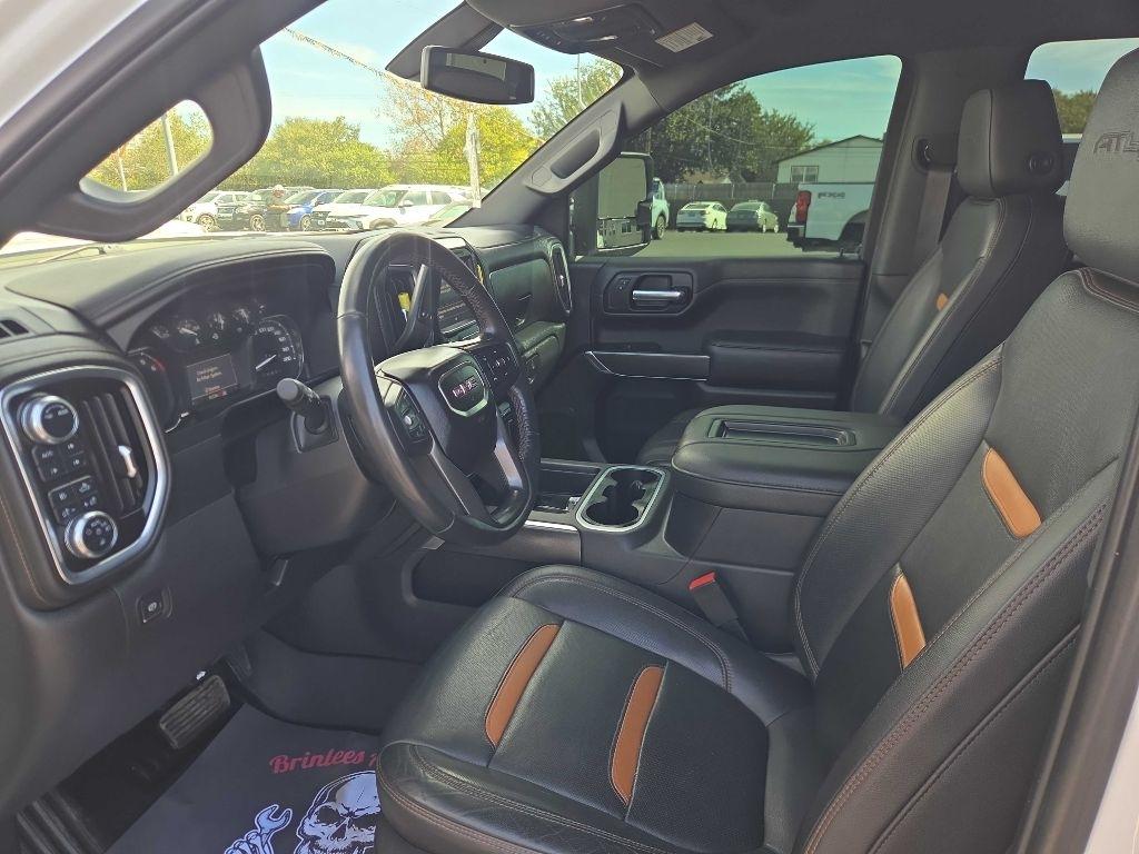 GMC Sierra 1500 Limited 4WD Crew Cab 147" AT4 2022