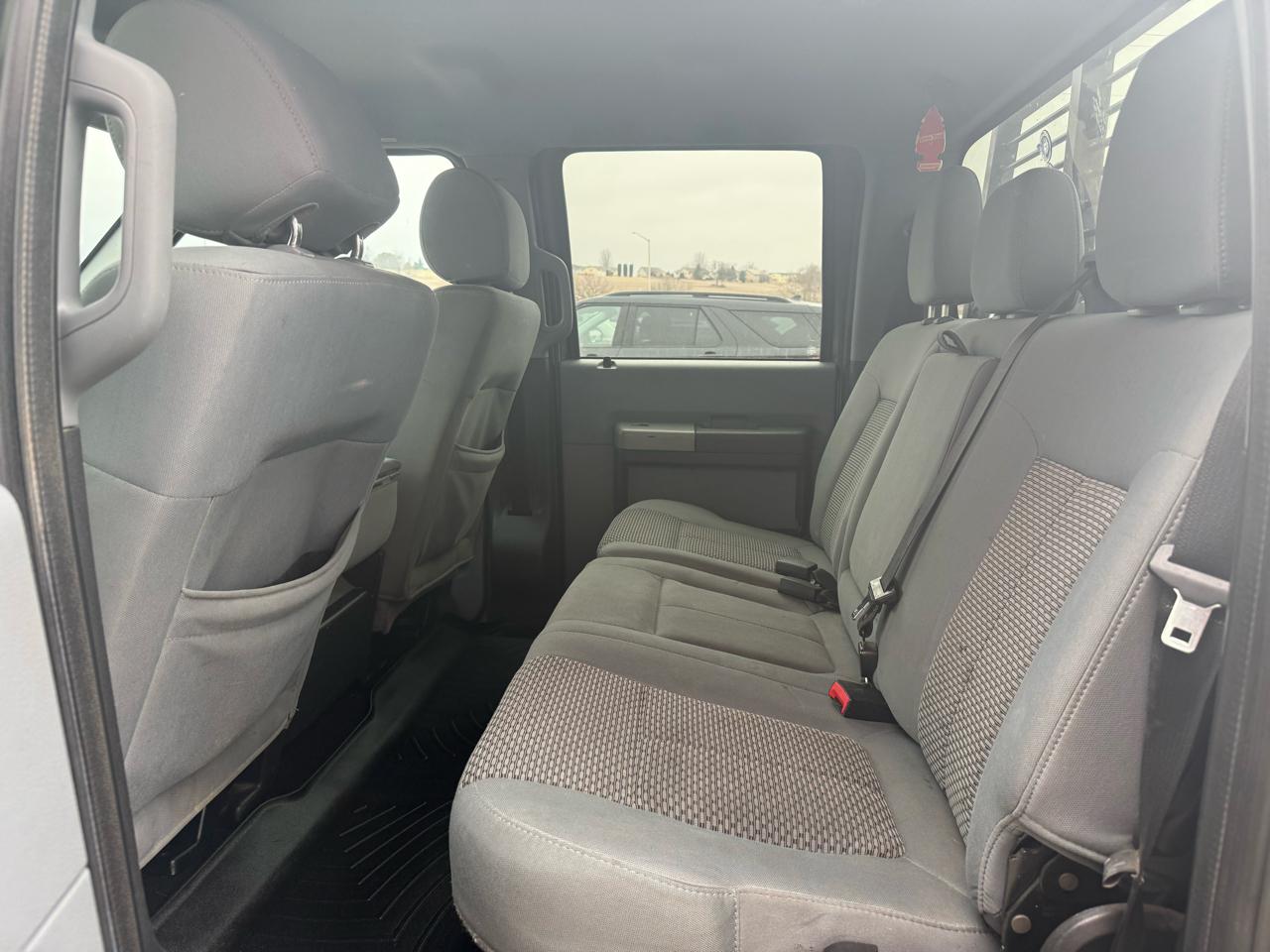 Ford F-250 SD XLT Crew Cab 4WD 2016