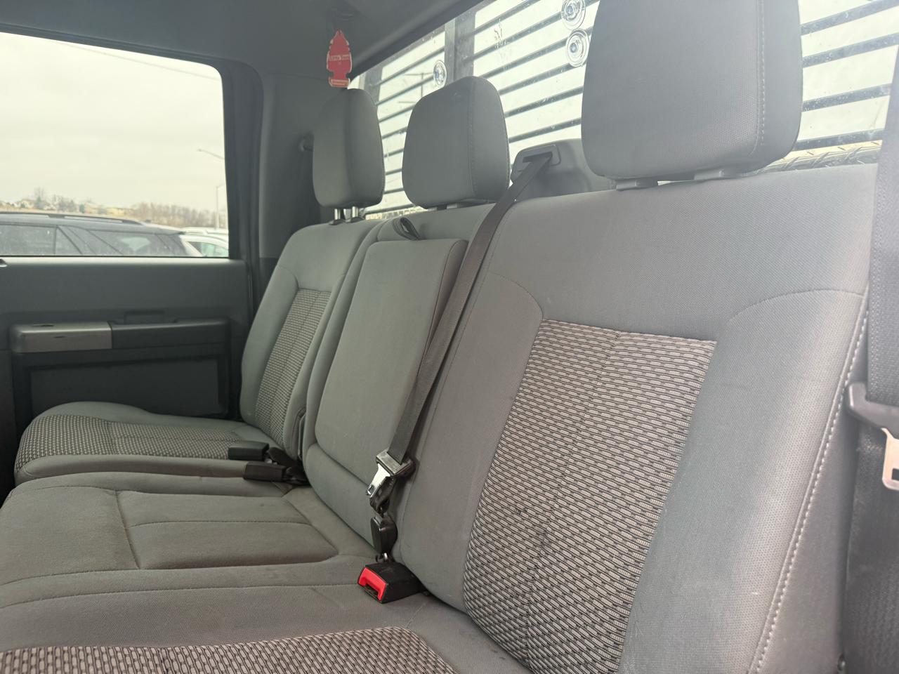 Ford F-250 SD XLT Crew Cab 4WD 2016