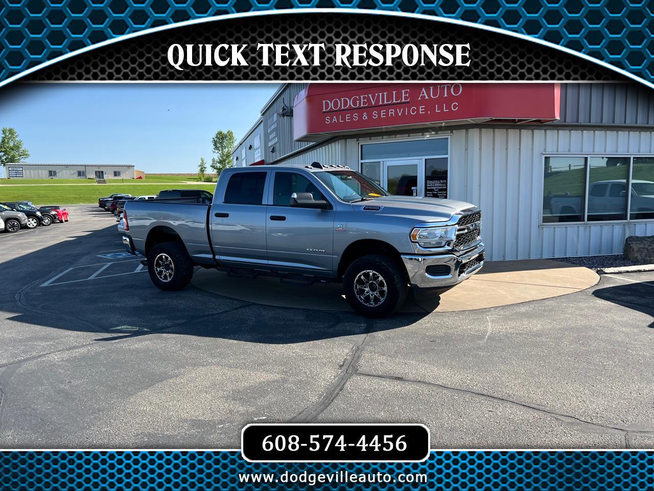 RAM 2500 Tradesman 4x4 Crew Cab 6'4" Box 2021