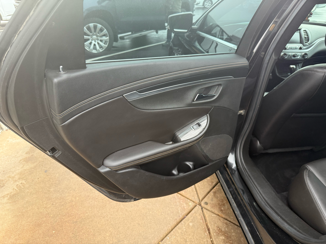 2018 Chevrolet Impala 1LT photo 4