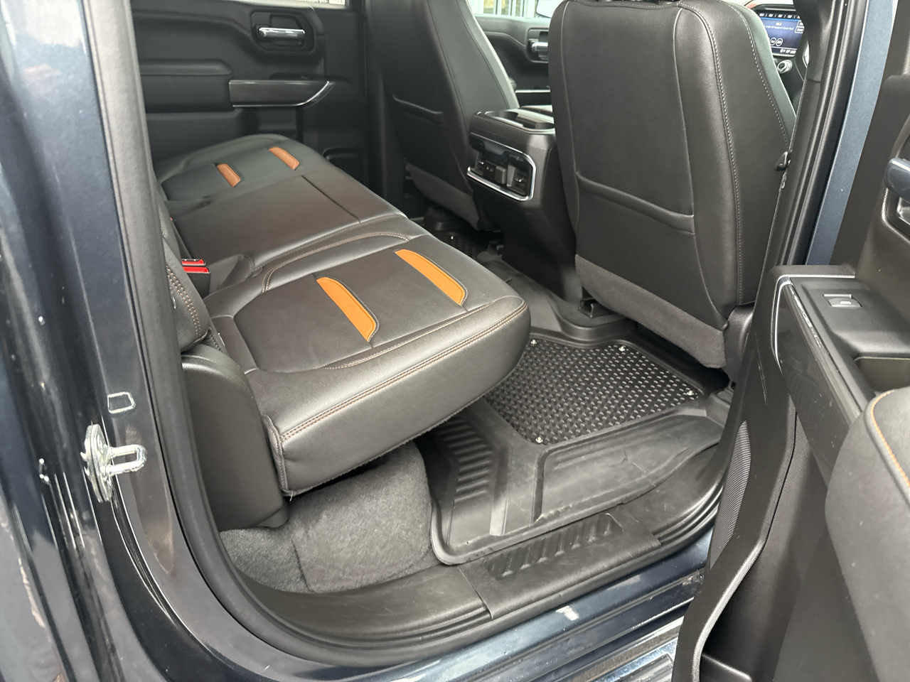 GMC Sierra 1500 4WD Crew Cab 147" AT4 2021