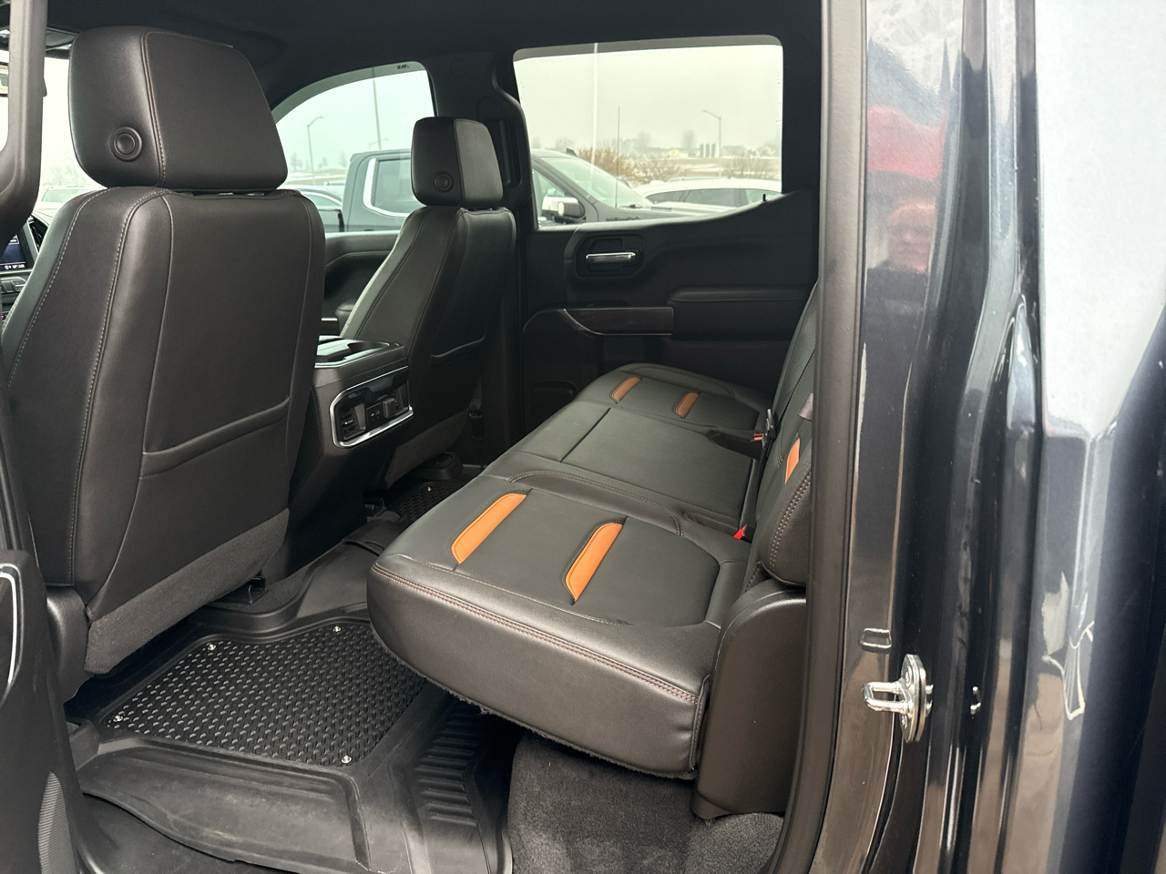 GMC Sierra 1500 4WD Crew Cab 147" AT4 2021