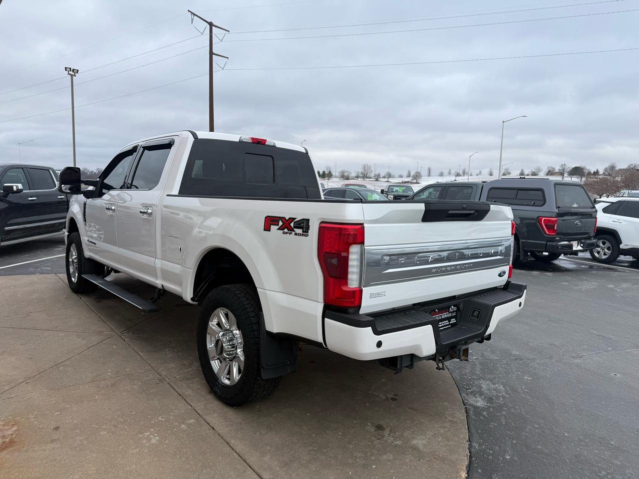 Ford Super Duty F-350 SRW Platinum 4WD Crew Cab 6.75' Box 2018