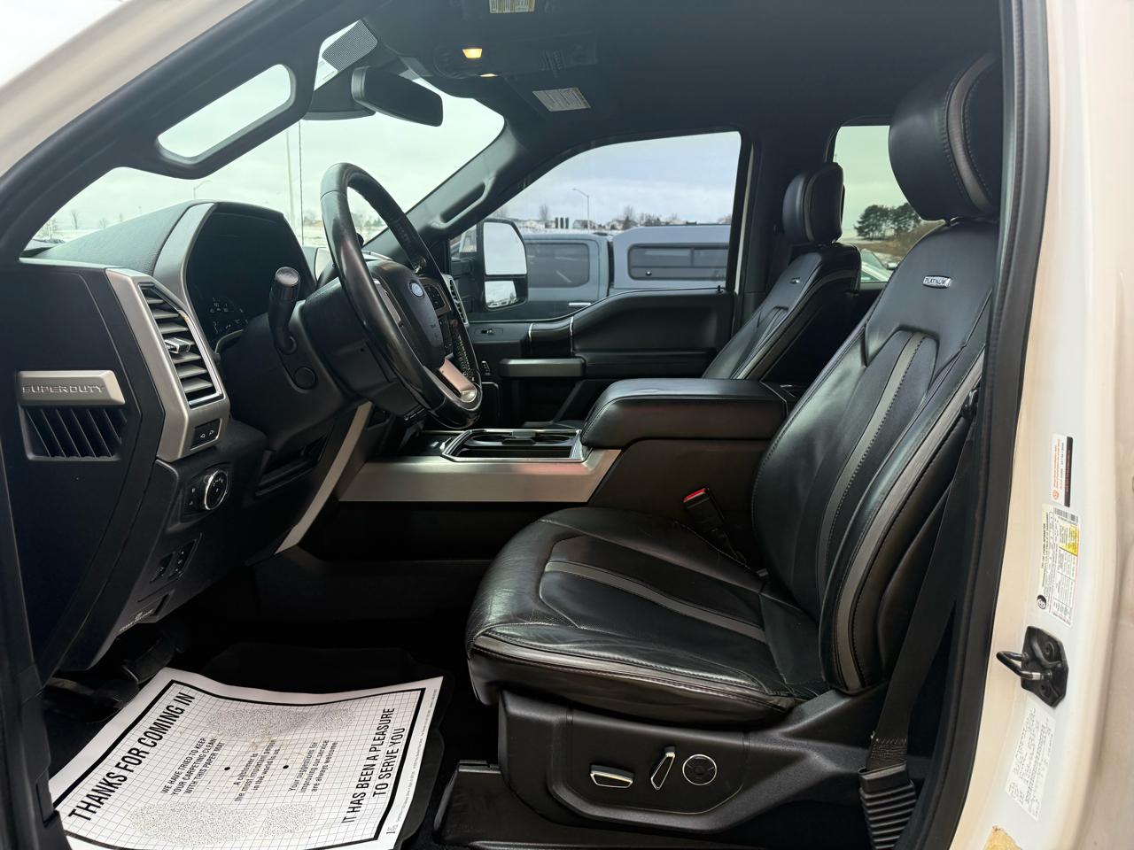 Ford Super Duty F-350 SRW Platinum 4WD Crew Cab 6.75' Box 2018