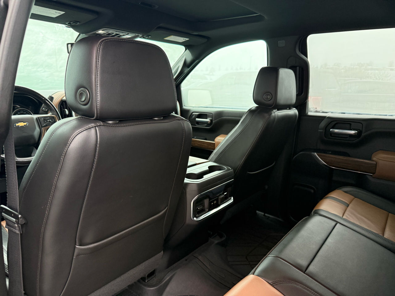 Chevrolet Silverado 1500 4WD Crew Cab 147" High Country 2021