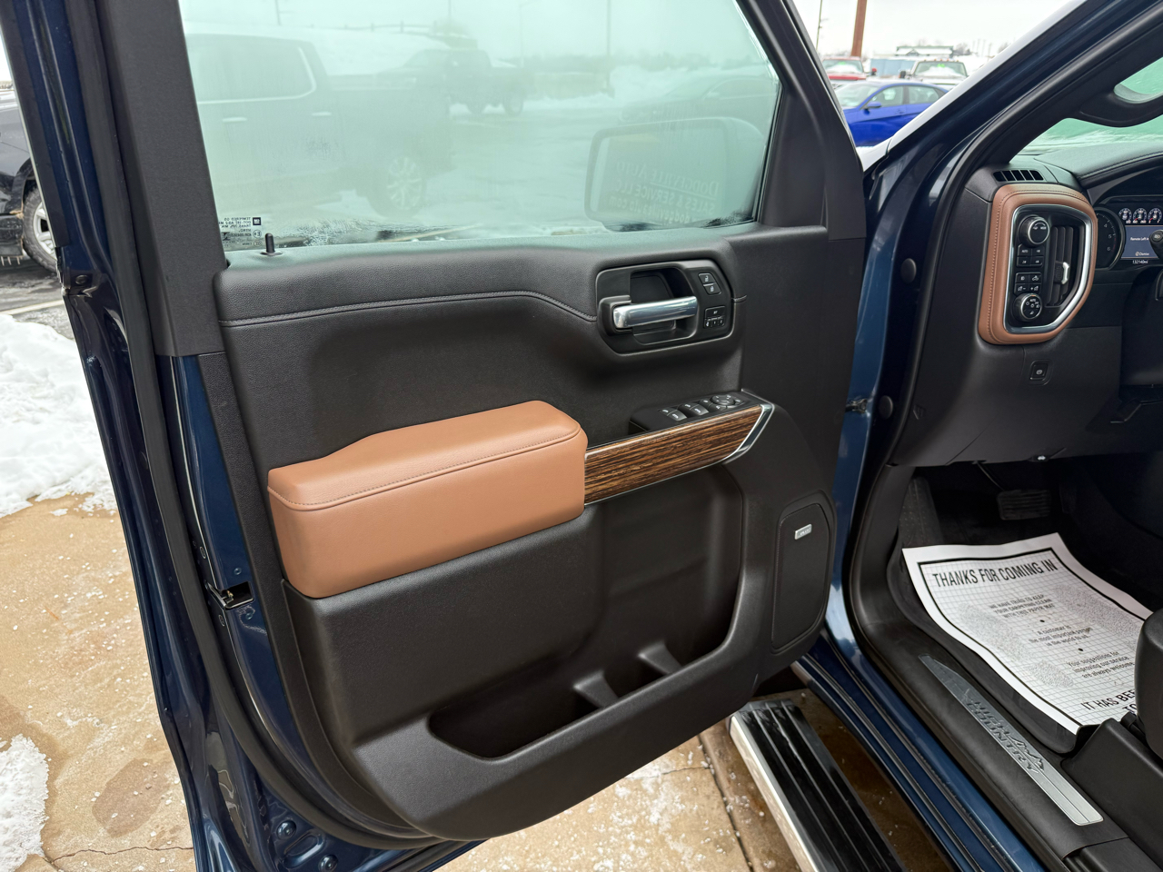 Chevrolet Silverado 1500 4WD Crew Cab 147" High Country 2021