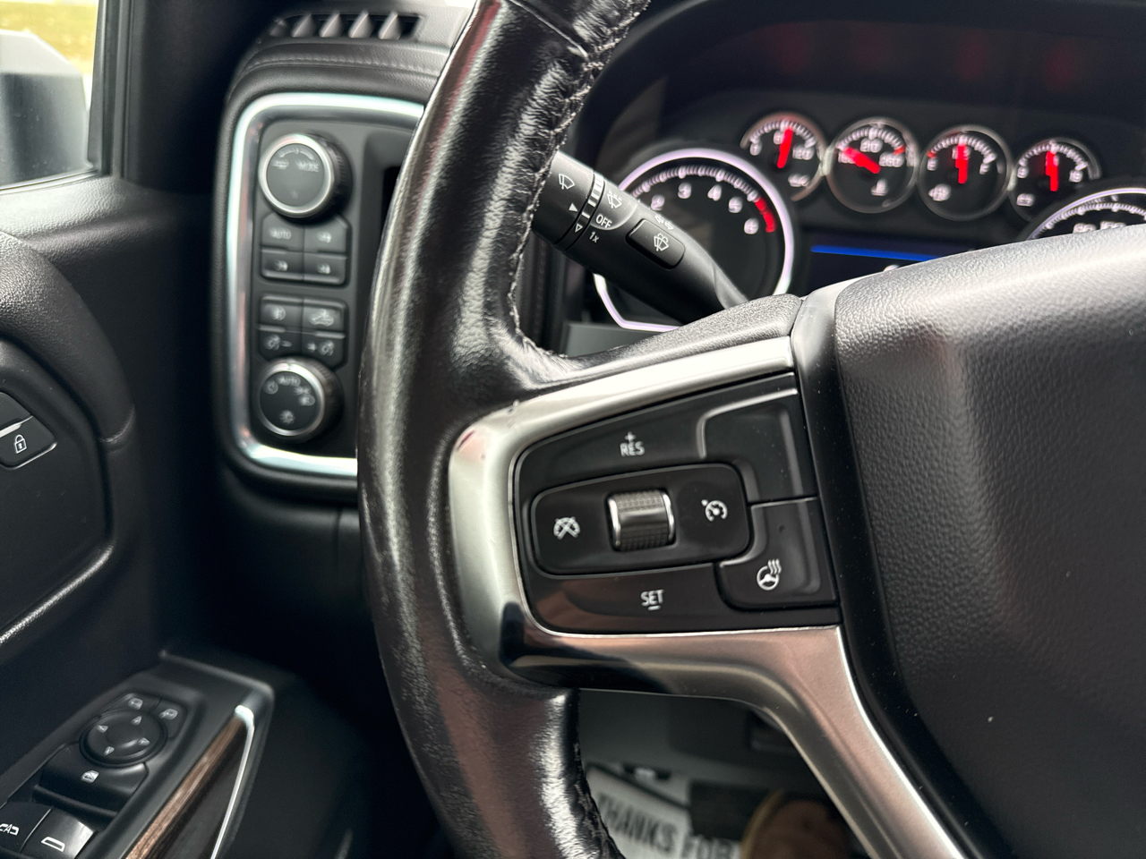 Chevrolet Silverado 1500 4WD Crew Cab 147" LT Trail Boss 2021