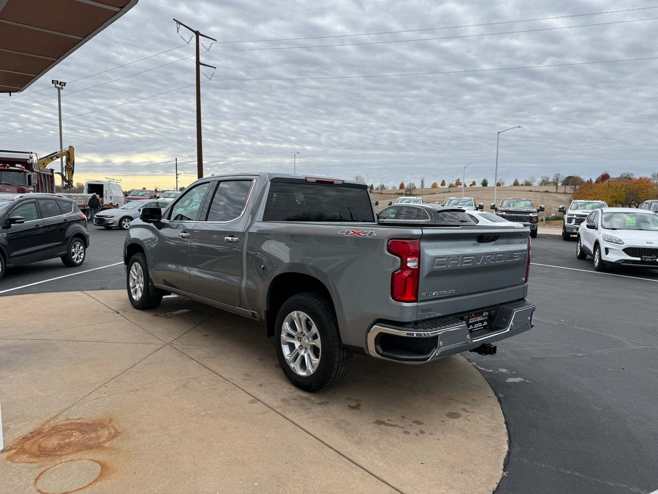 2023 Chevrolet Silverado 1500 LTZ photo 4