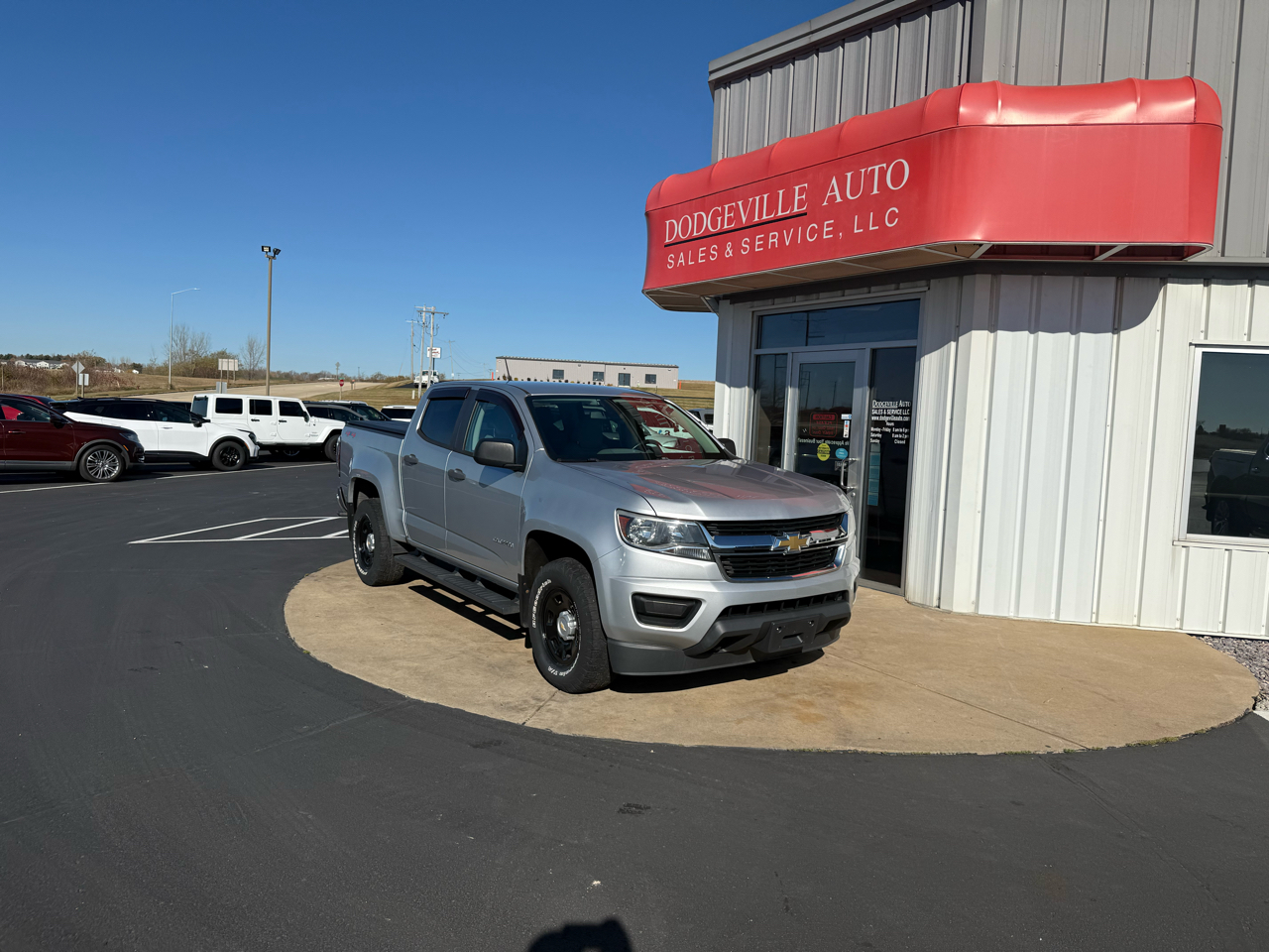 2015 Chevrolet Colorado photo 2