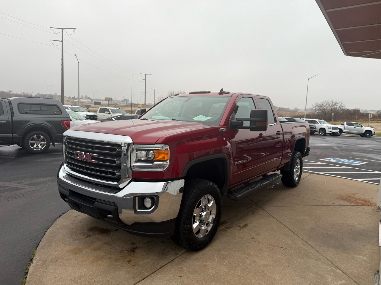 2019 Gmc Sierra HD SLE photo 4