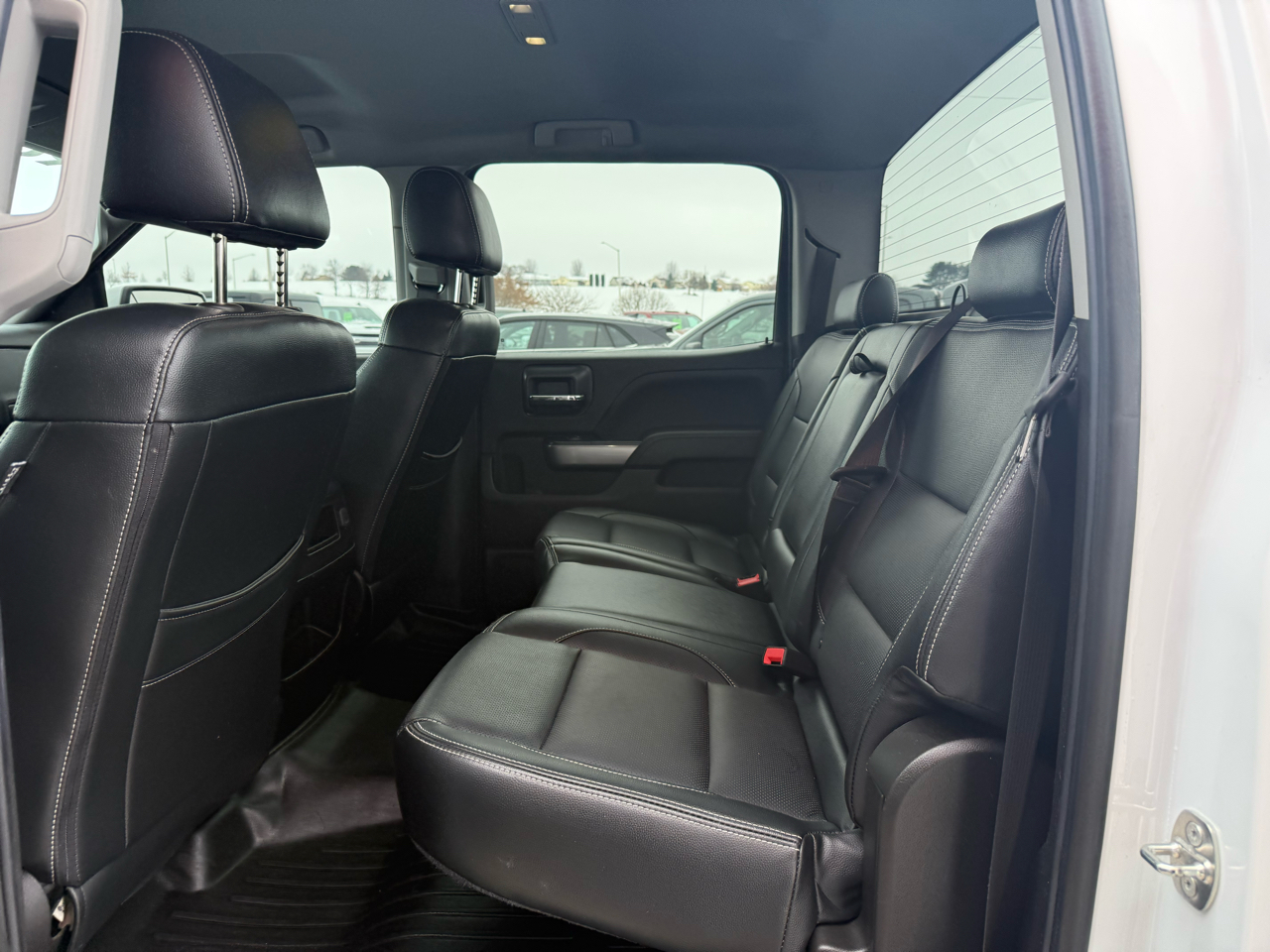 Chevrolet Silverado 1500 4WD Crew Cab 143.5" LT w/2LT 2018