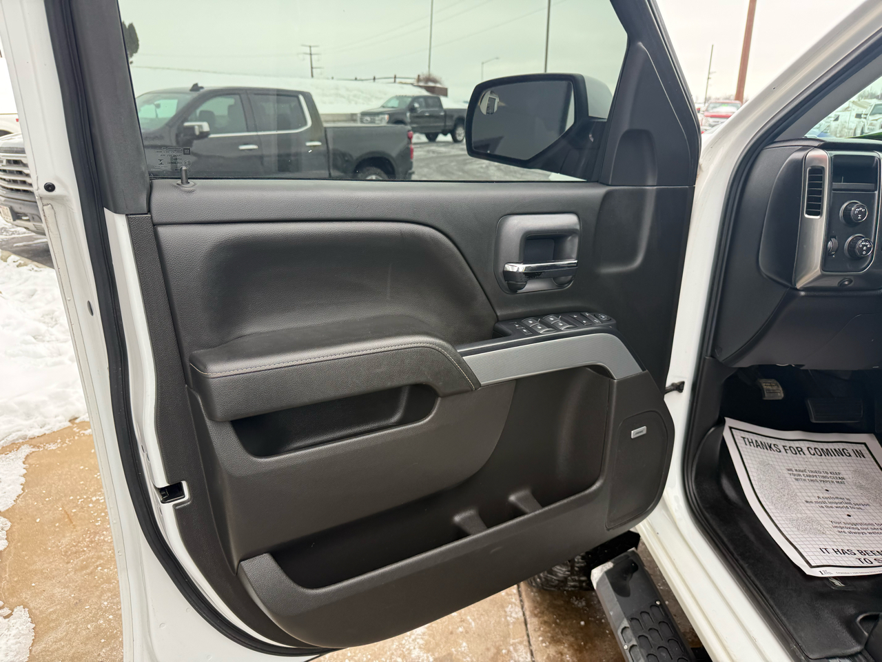 Chevrolet Silverado 1500 4WD Crew Cab 143.5" LT w/2LT 2018