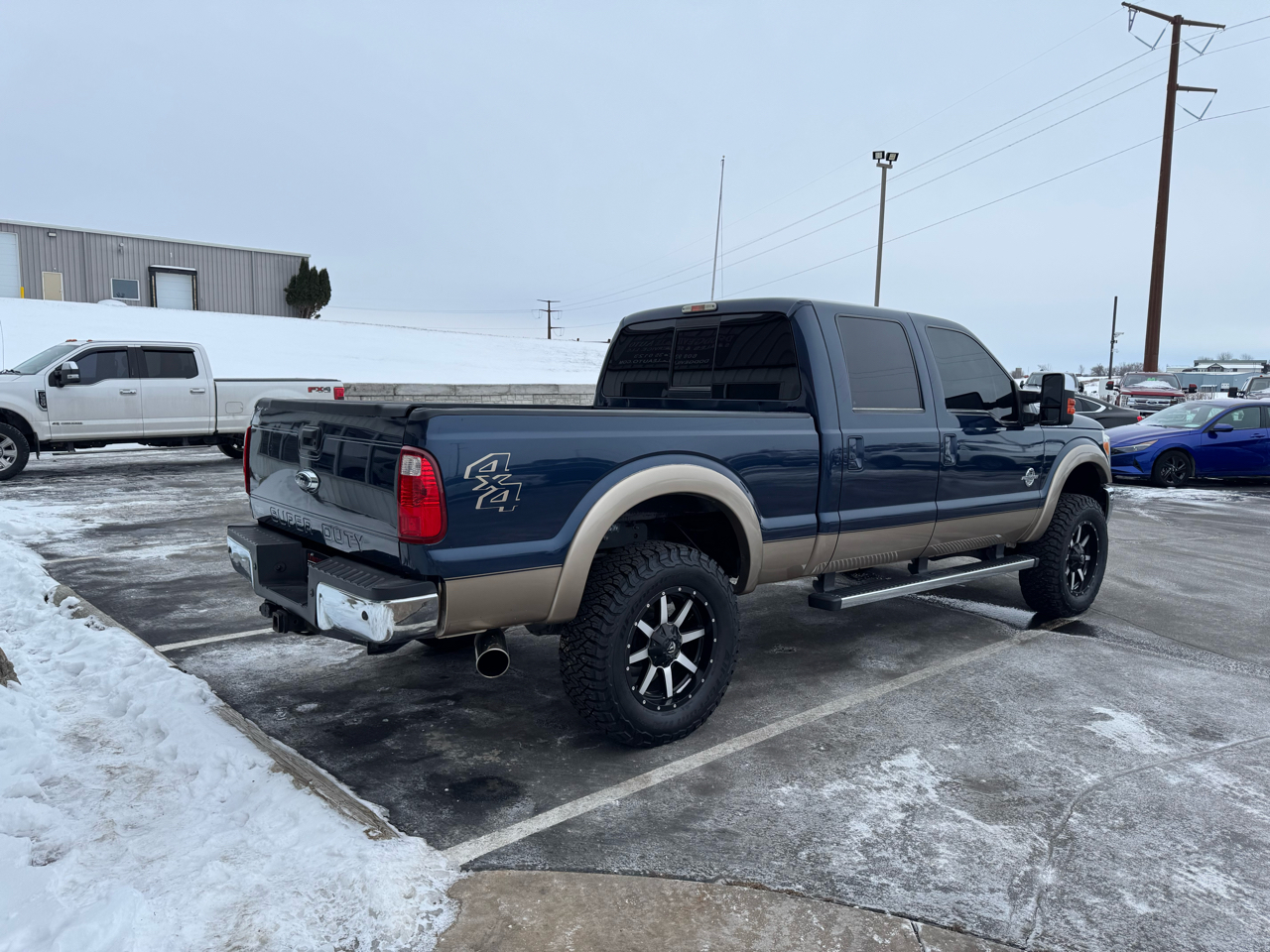 Ford Super Duty F-350 SRW Lariat 4WD Crew Cab 6.75' Box 2013