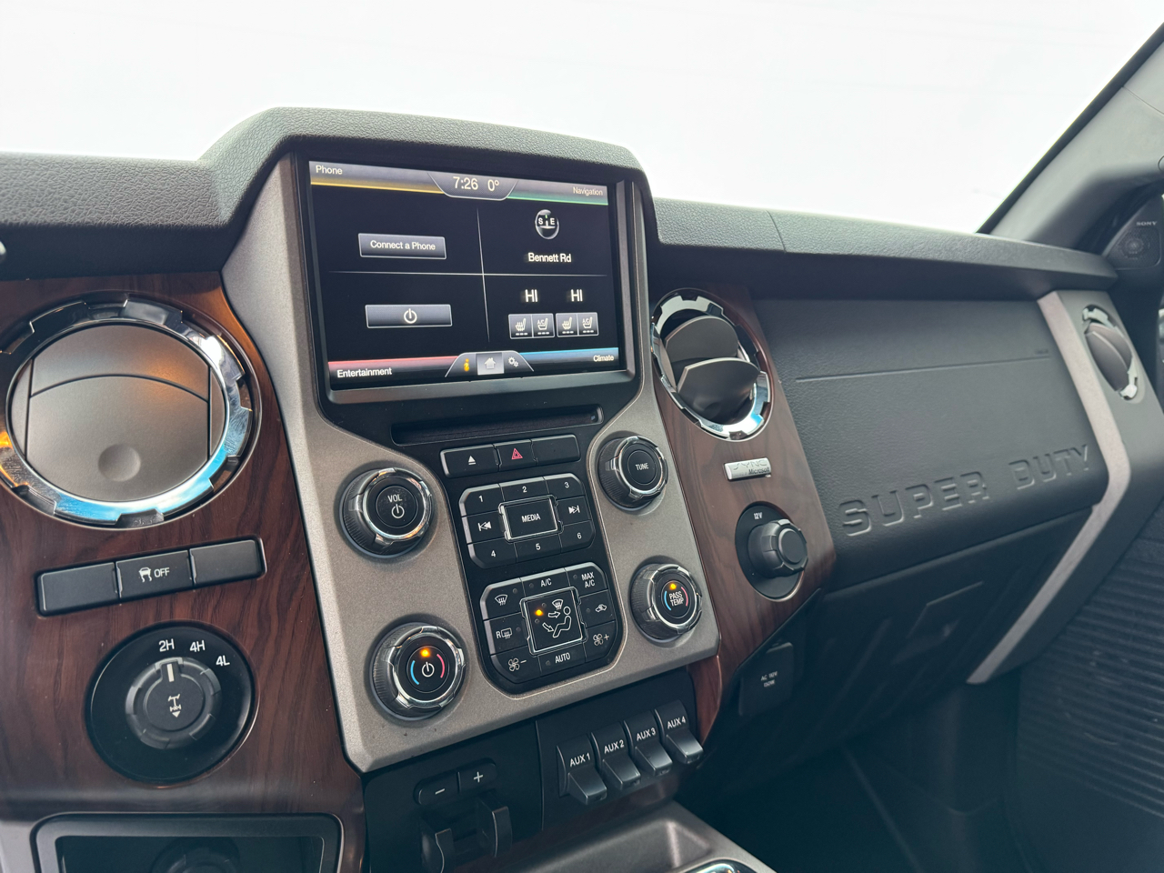 Ford Super Duty F-350 SRW Lariat 4WD Crew Cab 6.75' Box 2013