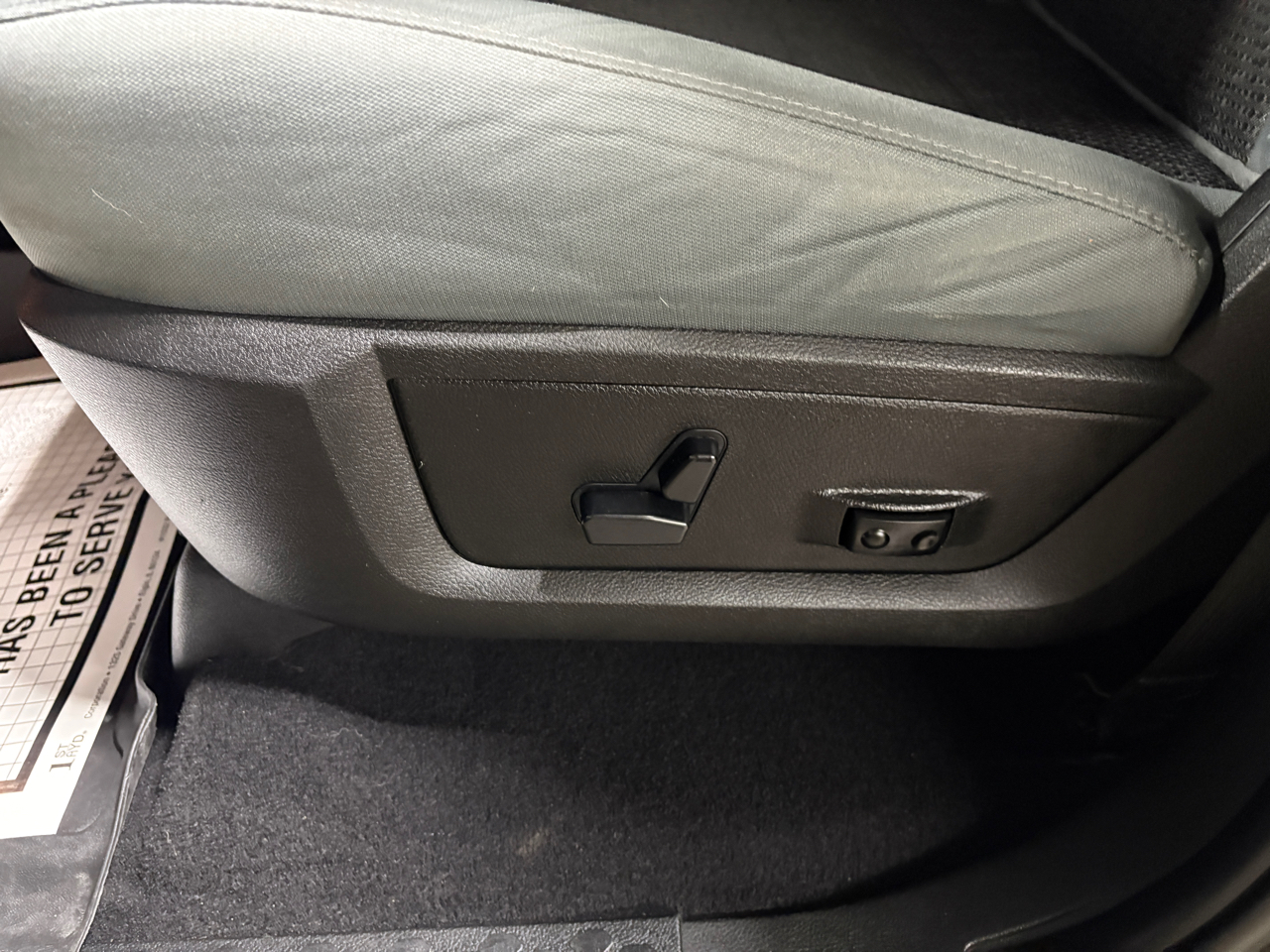 RAM 1500 Classic Warlock 4x4 Crew Cab 5'7" Box 2020