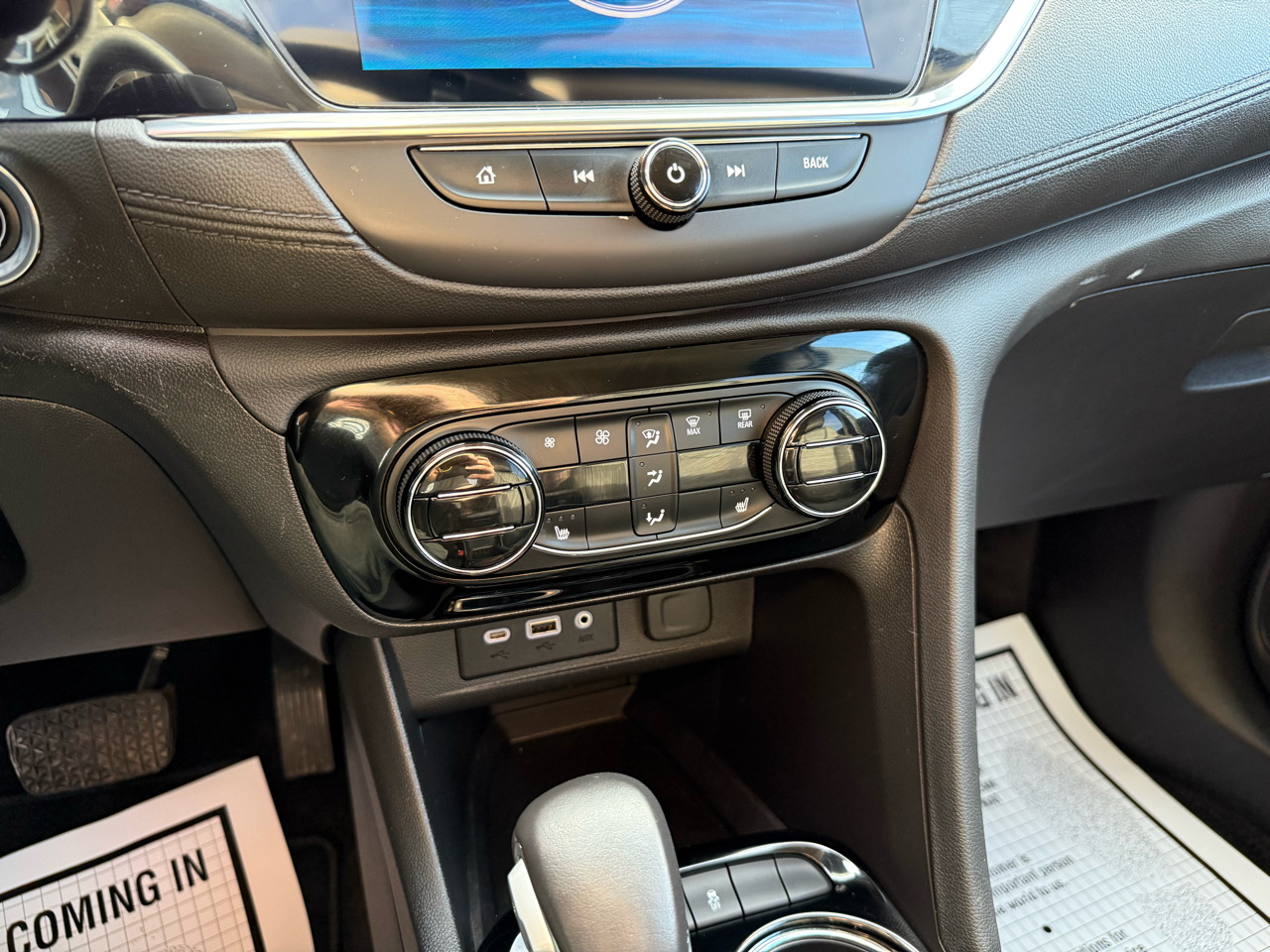 Buick Encore GX AWD 4dr Select 2023