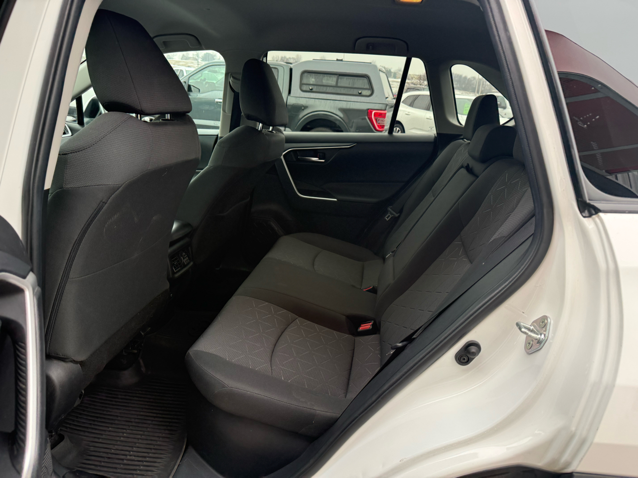 Toyota RAV4 Hybrid XLE AWD (Natl) *Ltd Avail* 2020