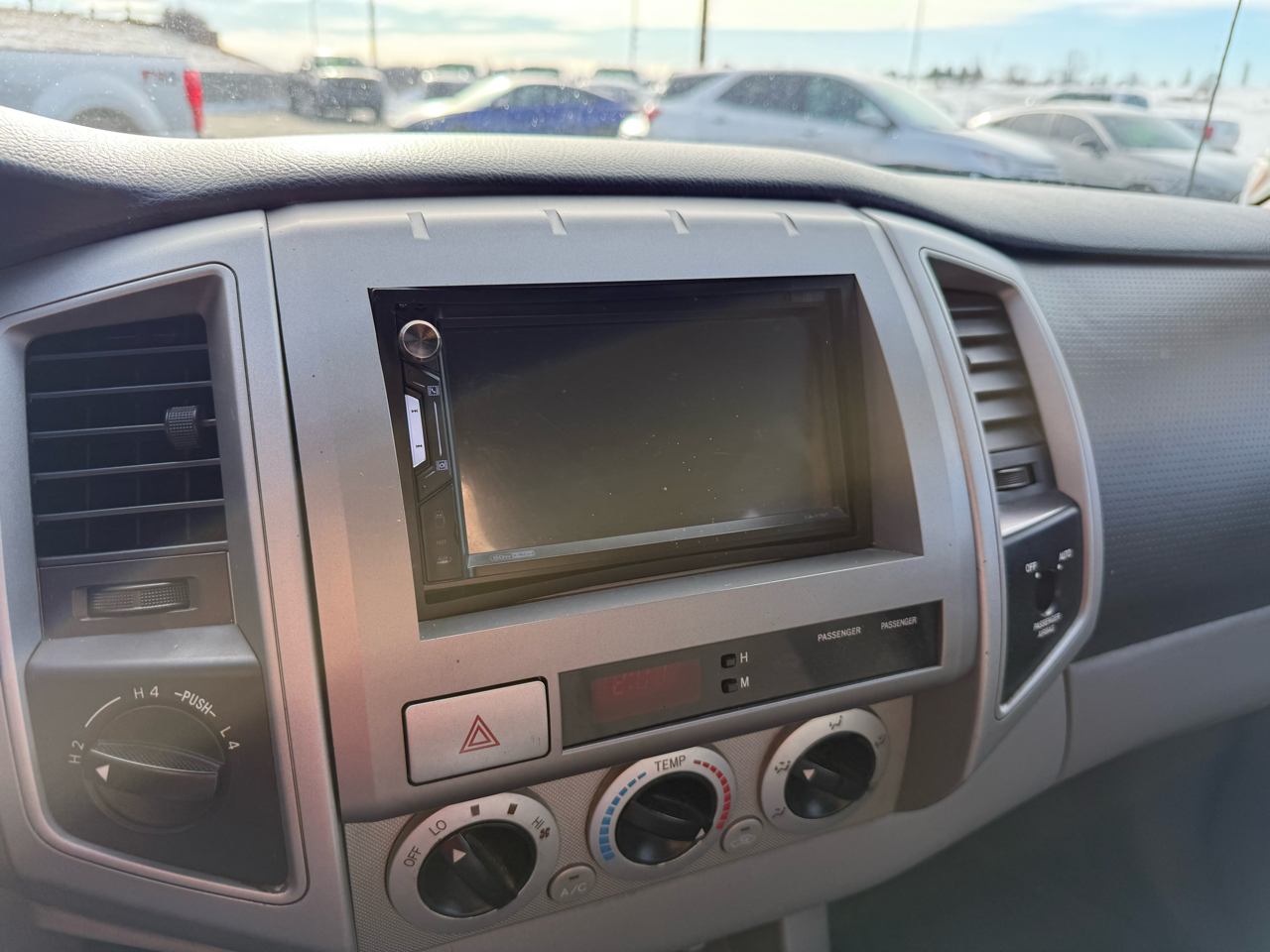 Toyota Tacoma 4WD Access V6 MT (Natl) 2007