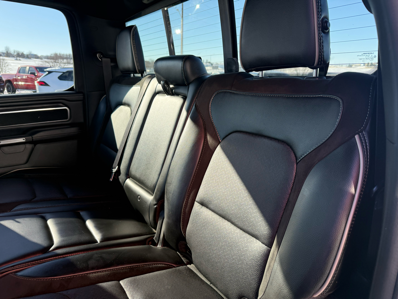 RAM 1500 Laramie 4x4 Crew Cab 5'7" Box 2024