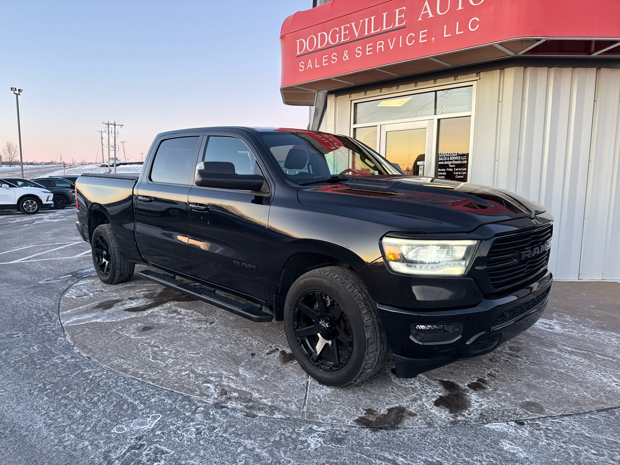 RAM 1500 Sport 4x4 Crew Cab 6'4" Box 2021