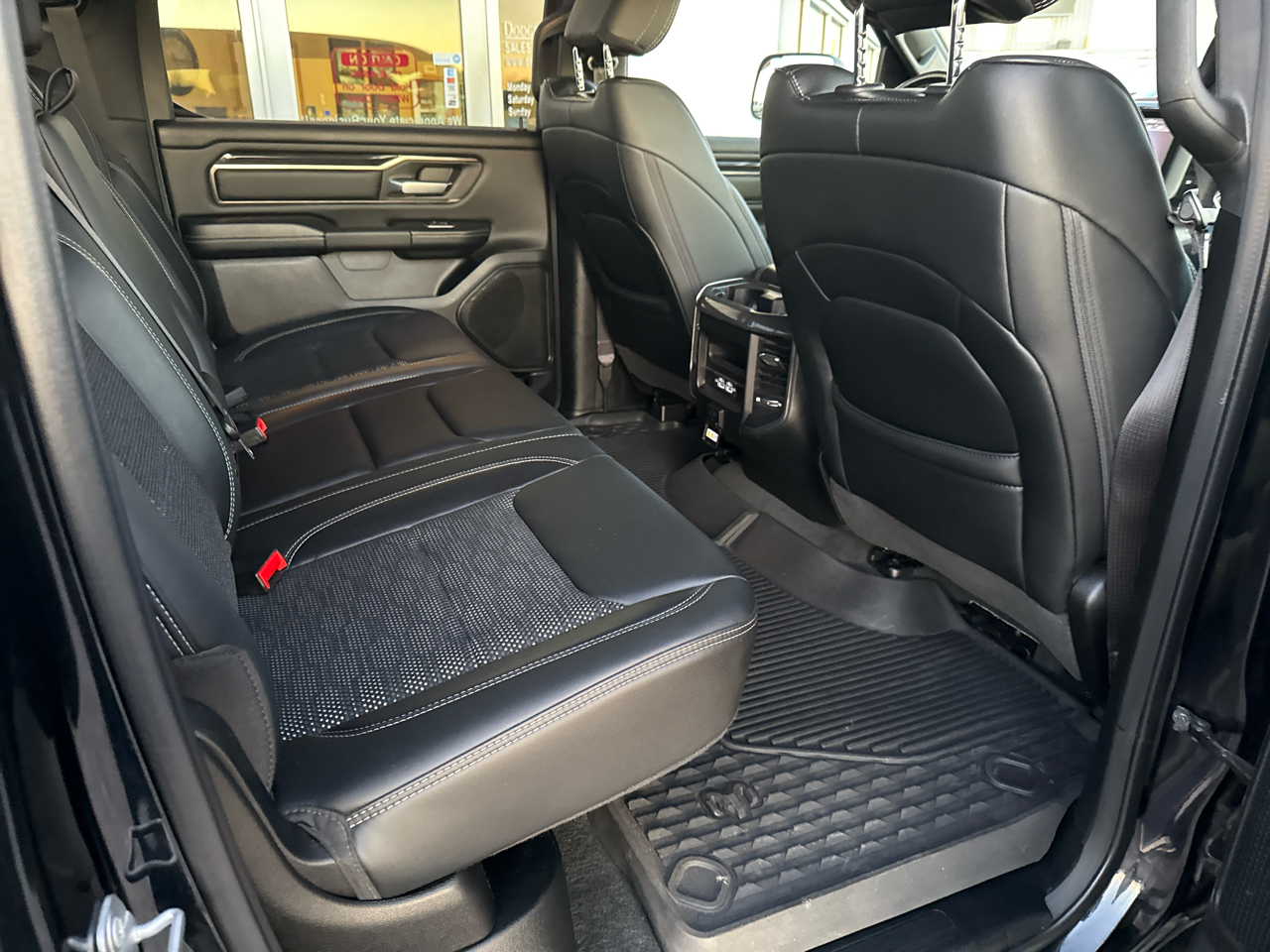 RAM 1500 Sport 4x4 Crew Cab 6'4" Box 2021