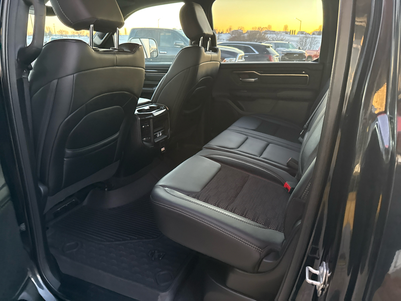 RAM 1500 Sport 4x4 Crew Cab 6'4" Box 2021