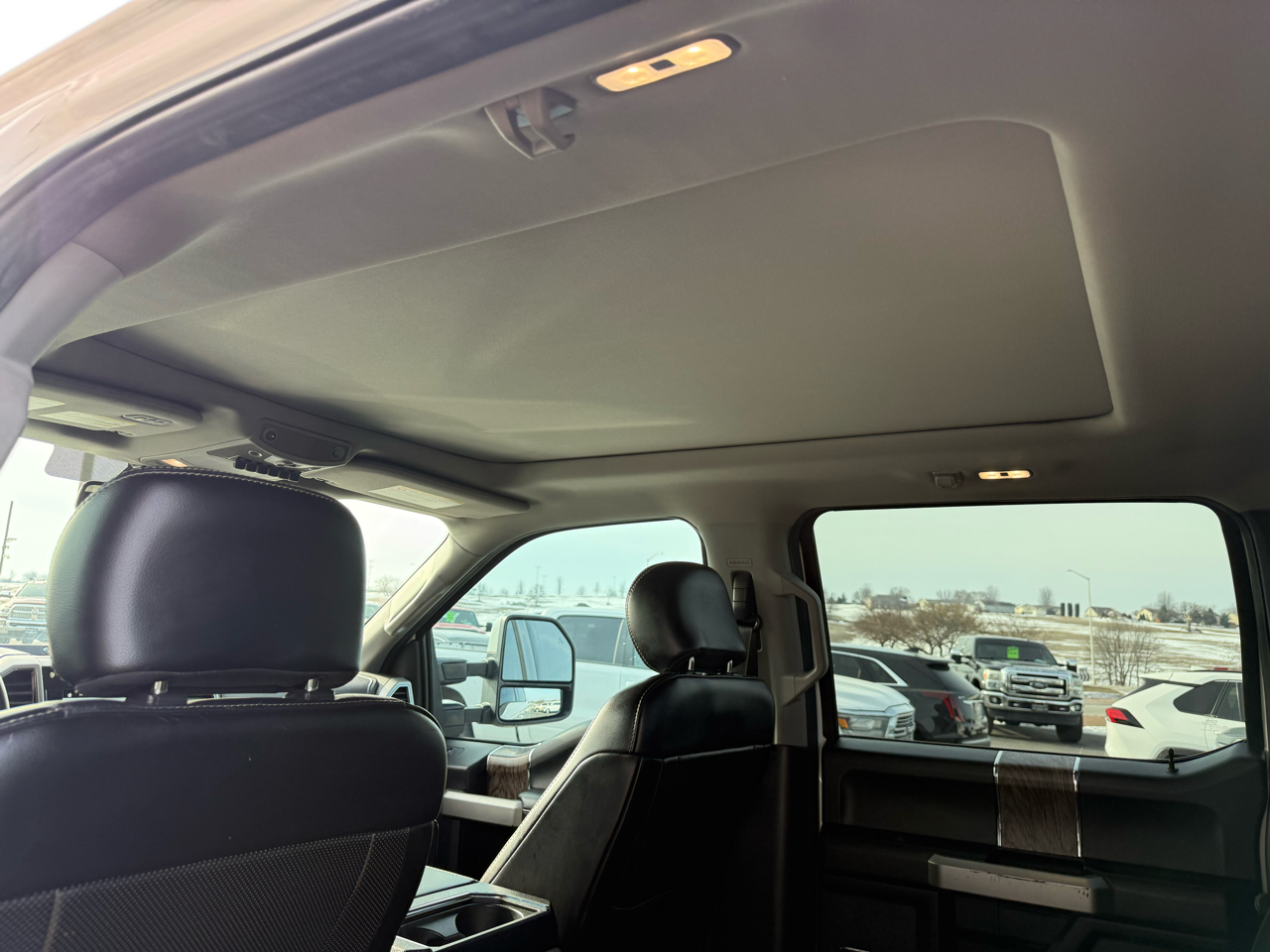 Ford Super Duty F-250 SRW Lariat 4WD Crew Cab 6.75' Box 2019