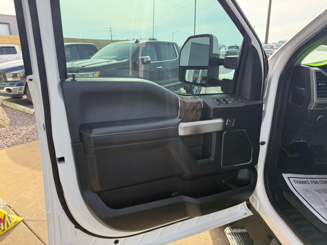 Ford Super Duty F-250 SRW Lariat 4WD Crew Cab 6.75' Box 2019