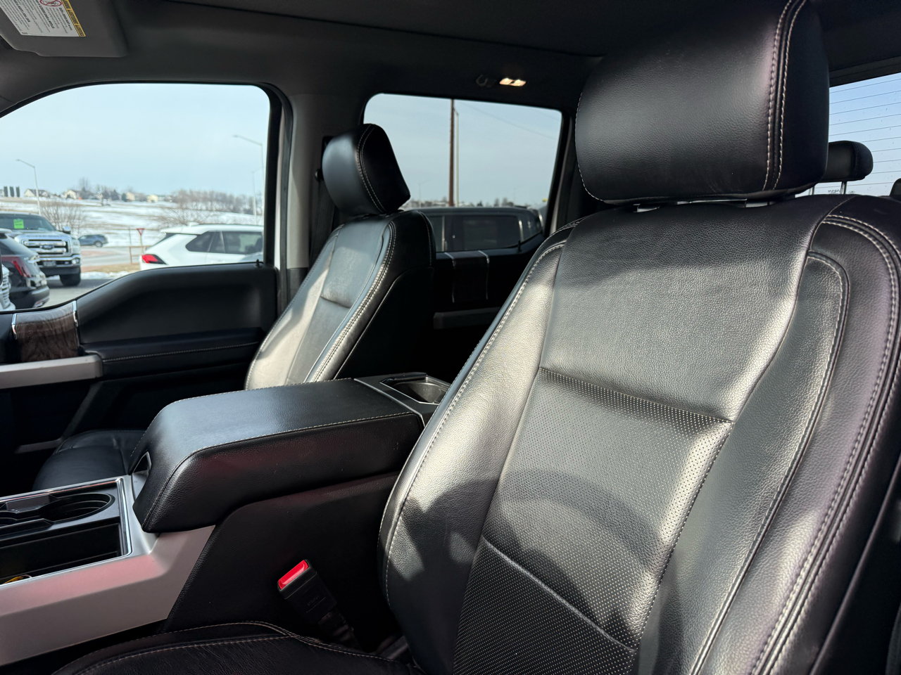 Ford Super Duty F-250 SRW Lariat 4WD Crew Cab 6.75' Box 2019