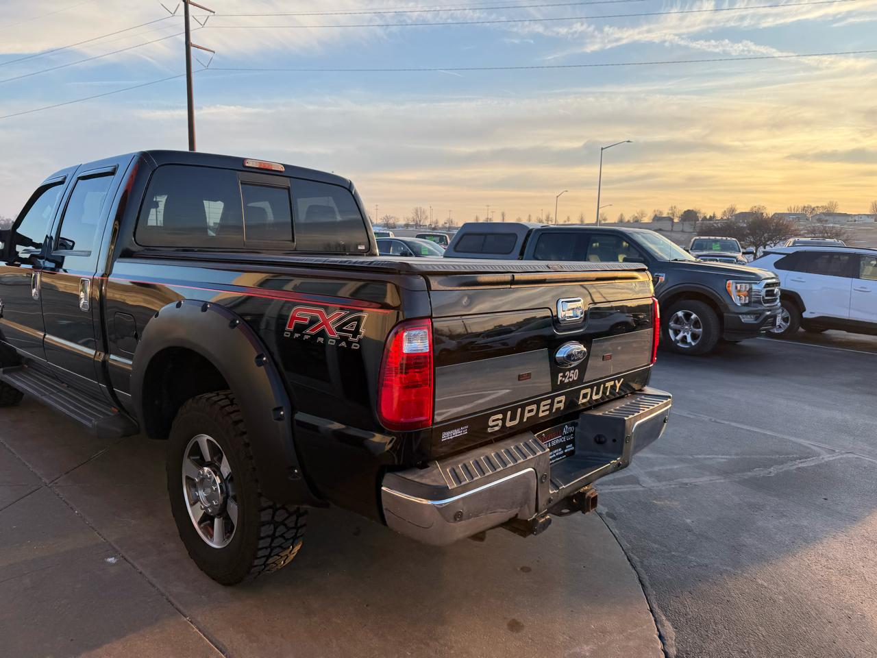 Ford Super Duty F-250 SRW Lariat 4WD Crew Cab 6.75' Box 2016