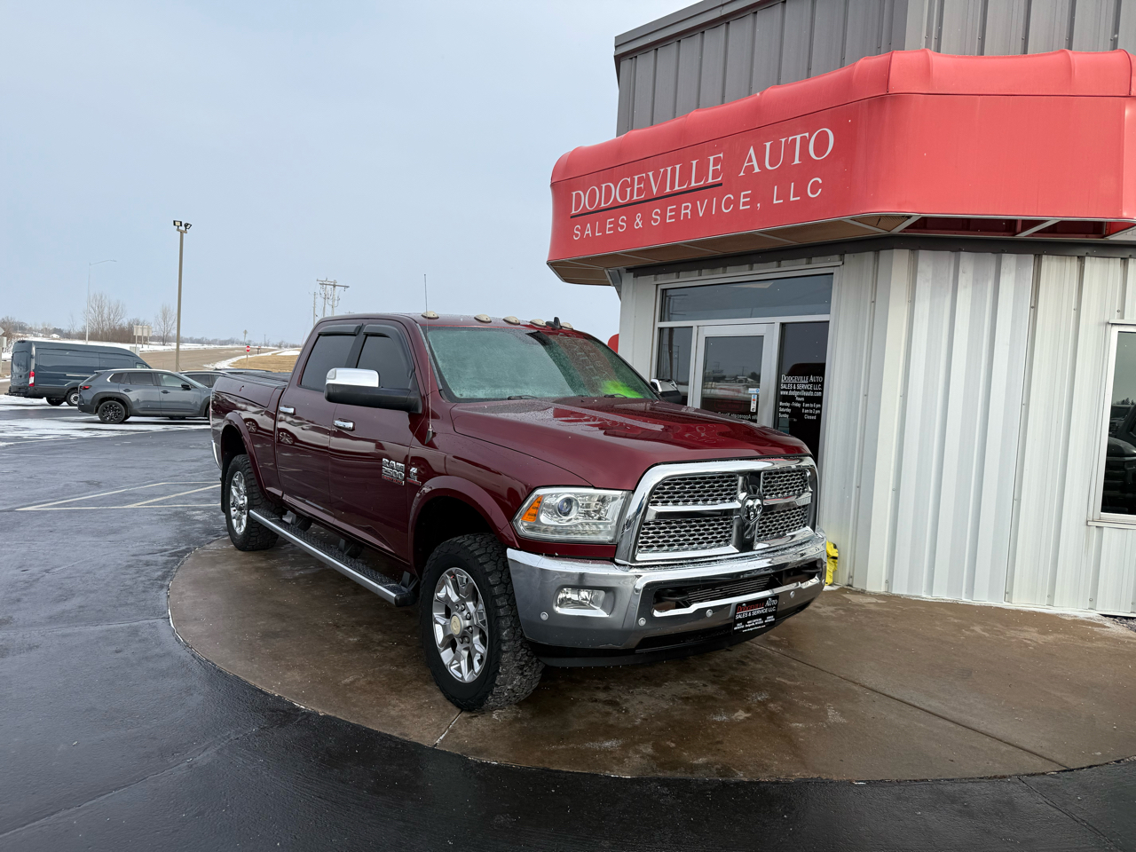 RAM 2500 Laramie 4x4 Crew Cab 6'4" Box 2017